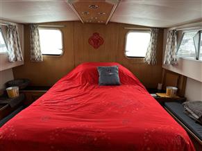 Cabin Cruiser