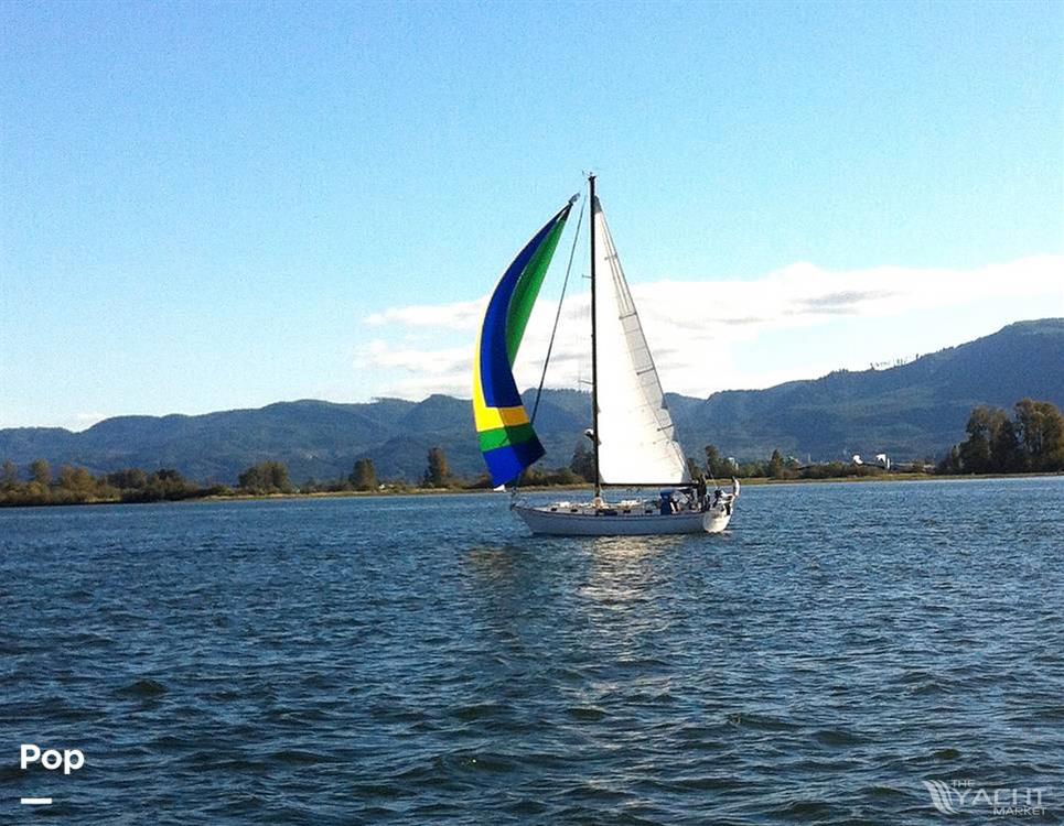 Passport Yachts 40 - 1981 Passport 40 - Photo #1