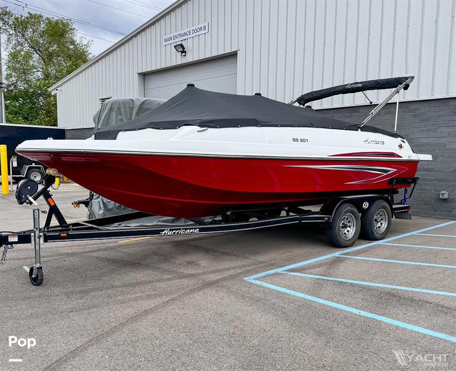 Hurricane SunDeck Sport 201 - Portside View