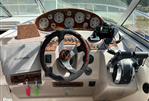 Rinker 342 Fiesta Vee - Helm Station
