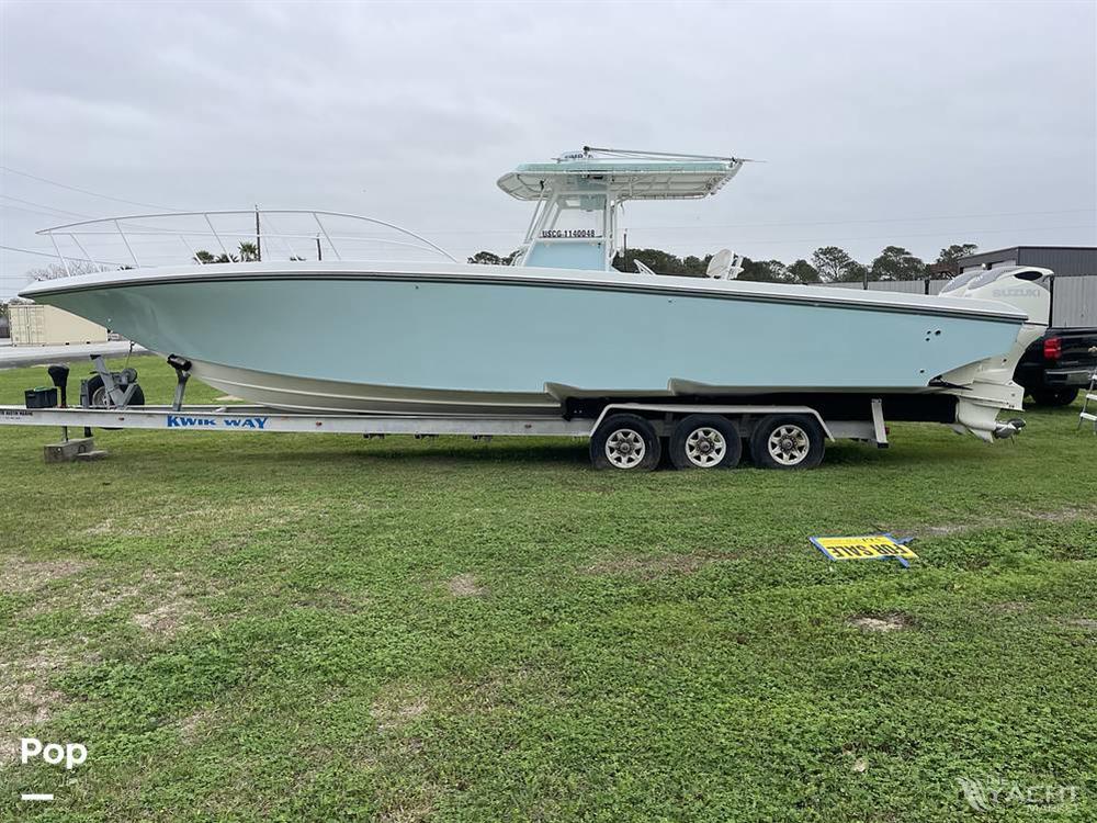 Fountain 37 - 2003 Fountain 37 - Photo #1