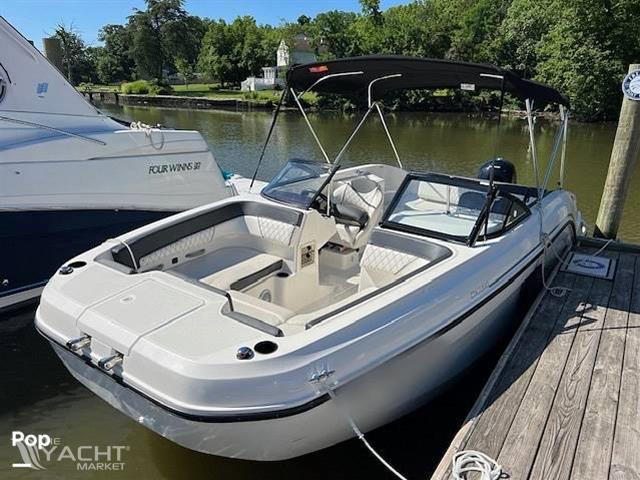 Bayliner DX 2200 - 2022 Bayliner DX 2200 - Photo #1
