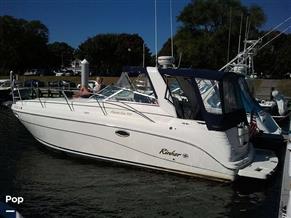 Rinker Fiesta Vee 310