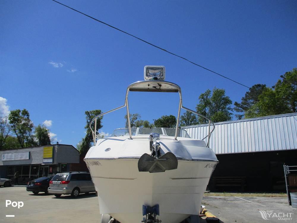 Larson 254 Cabrio - 2002 Larson 254 Cabrio - Photo #1