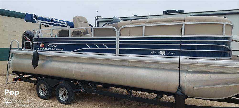 Sun Tracker Sportfish 22 DXL - 2021 Sun Tracker Sportfish 22 DXL - Photo #1