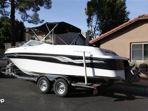 Four Winns 240 Horizon