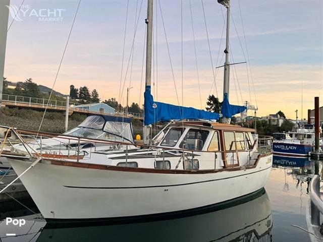 Nauticat 33 Pilothouse - 1985 Nauticat 33 Pilothouse - Photo #1