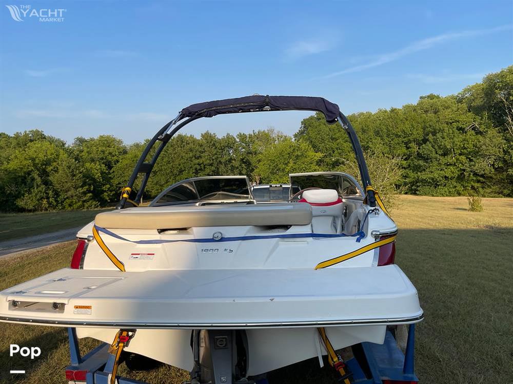 Regal 1900 ES - Bimini Top