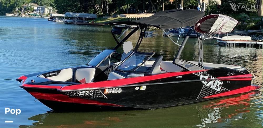 Axis A20 - 2011 Axis A20 - Photo #1