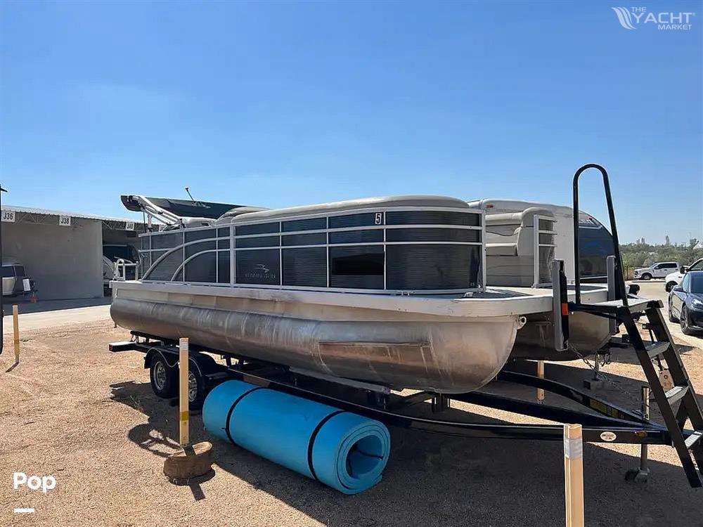 Bennington 22SL - 2019 Bennington 22SL - Photo #1