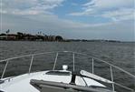 Doral 300 SE - Bow