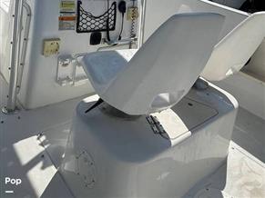 Seaswirl 2100CC Striper