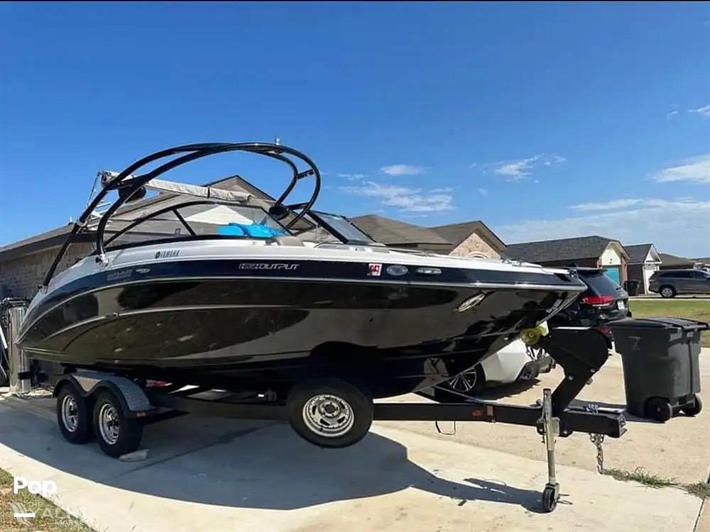 Yamaha 242 Limited S - 2014 Yamaha 242 Limited S - Photo #1