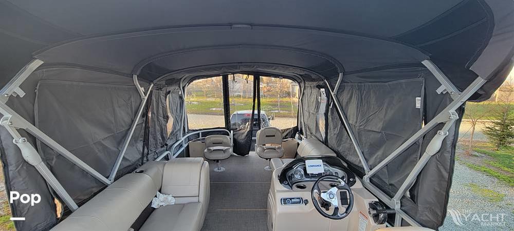 Sun Tracker 22 XP3 - 2019 Sun Tracker 22 XP3 - Photo #1