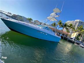 Chris-Craft 333 Commander Sport
