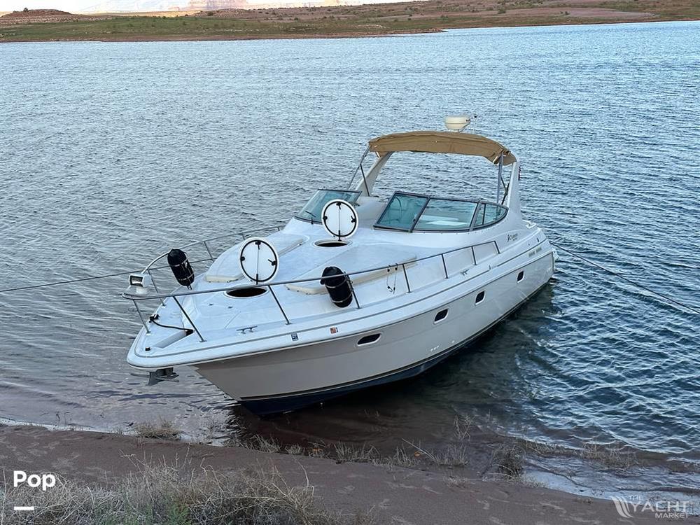 Cruisers Yachts 3375 Espirit - 1998 Cruisers Yachts 3375 Espirit - Photo #1