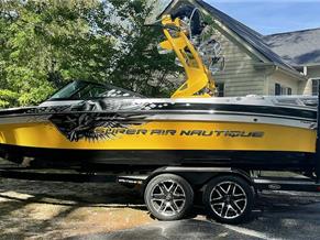 Super Air Nautique Team Edition 230