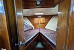 Chris-Craft 37 Roamer Riviera - V Berth