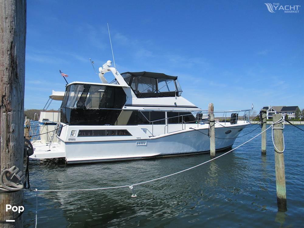 Symbol 44 MKII Sundeck - 1987 Symbol 44 MKII Sundeck - Photo #1