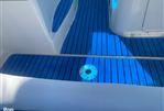 Rinker 330 Fiesta Vee - Eva Floor