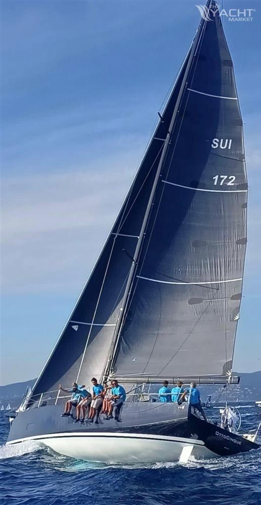 Solaris Yachts 44