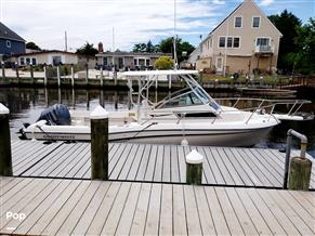 Grady-White 226 Seafarer