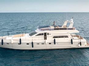 Ferretti Yachts 58
