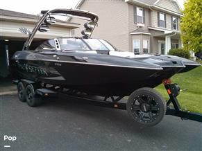 Malibu Wakesetter 22 MXZ