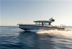 Axopar 37 Cross Cabin