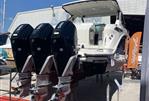 Sea Ray 320 Sundancer OB - 07