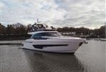 Fairline Squadron 68 - 2 - Exterior