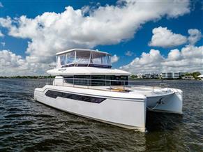 Leopard 53 Powercat