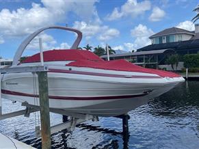 Crownline E24 XS