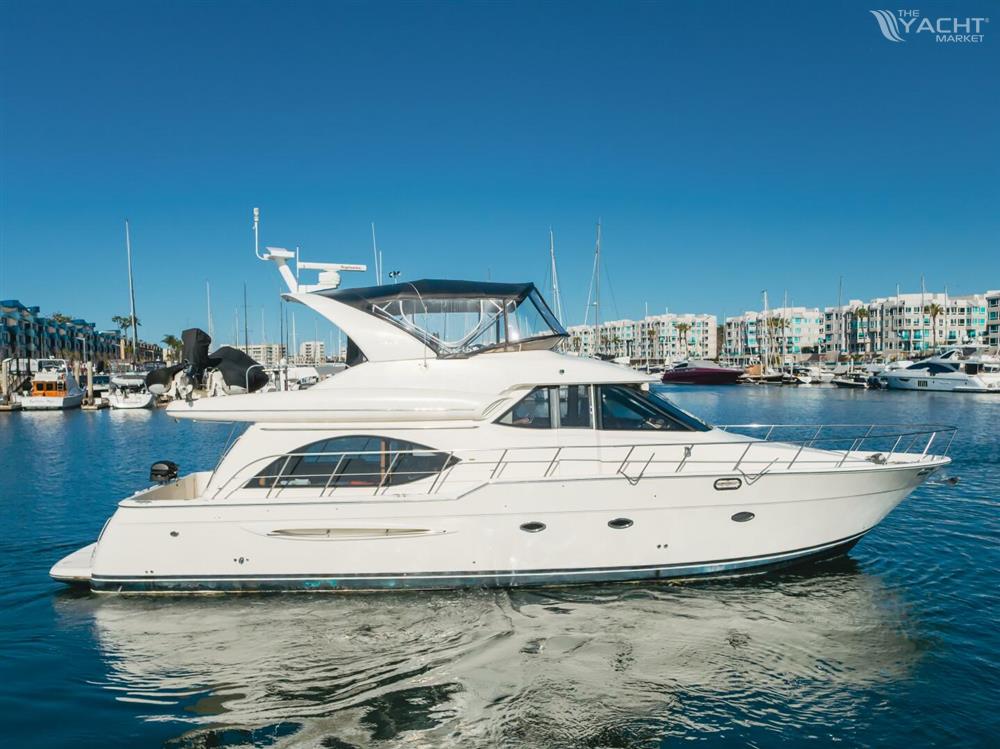 Meridian 540 Pilothouse