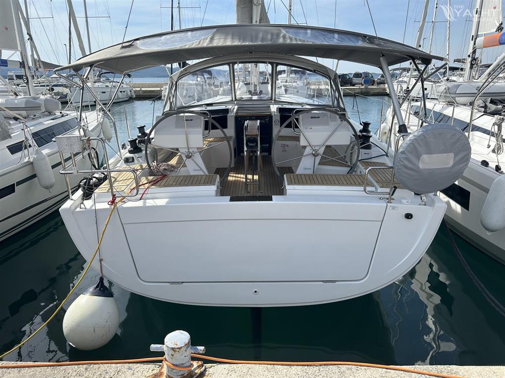 HanseYachts 455