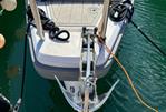Axopar 28 Cabin - 3 - Foredeck
