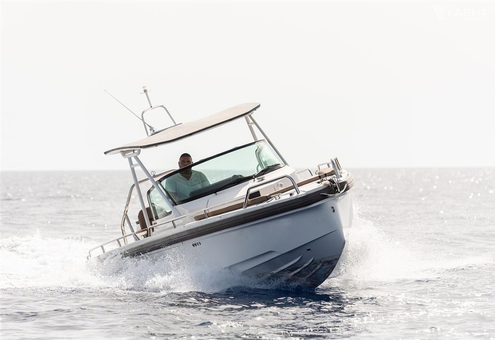 Axopar 28 T-Top - 0 - Main