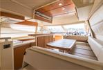 Azimut 64