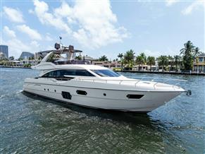 Ferretti Yachts 690