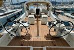 Jeanneau 64