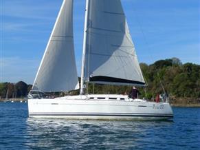Bénéteau First 35