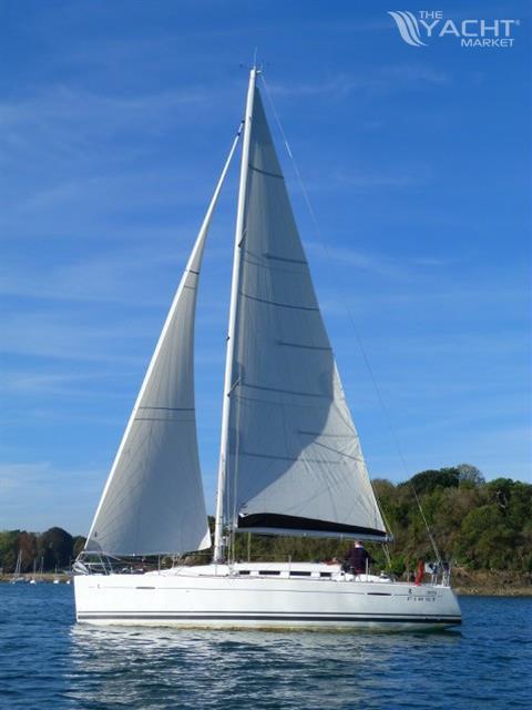 B&#233;n&#233;teau First 35
