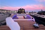 Evo Yachts R+