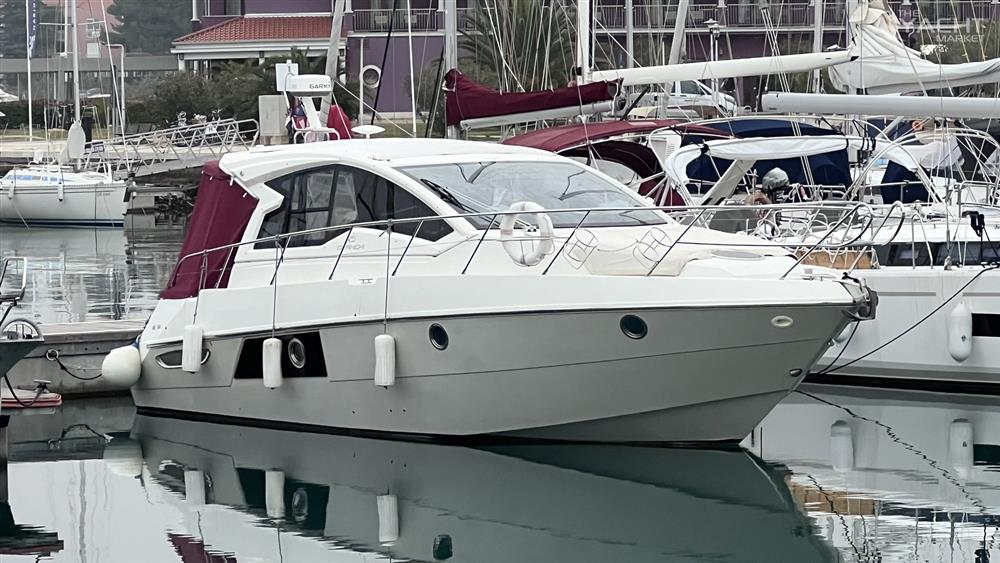 CRANCHI M 38 HT - 2013 - DIESEL