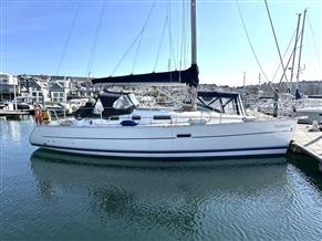 Beneteau Oceanis 323