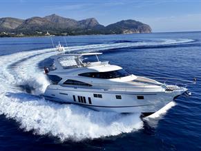 Fairline Squadron 65   4 Cabin Layout  Gyro Stabilisation