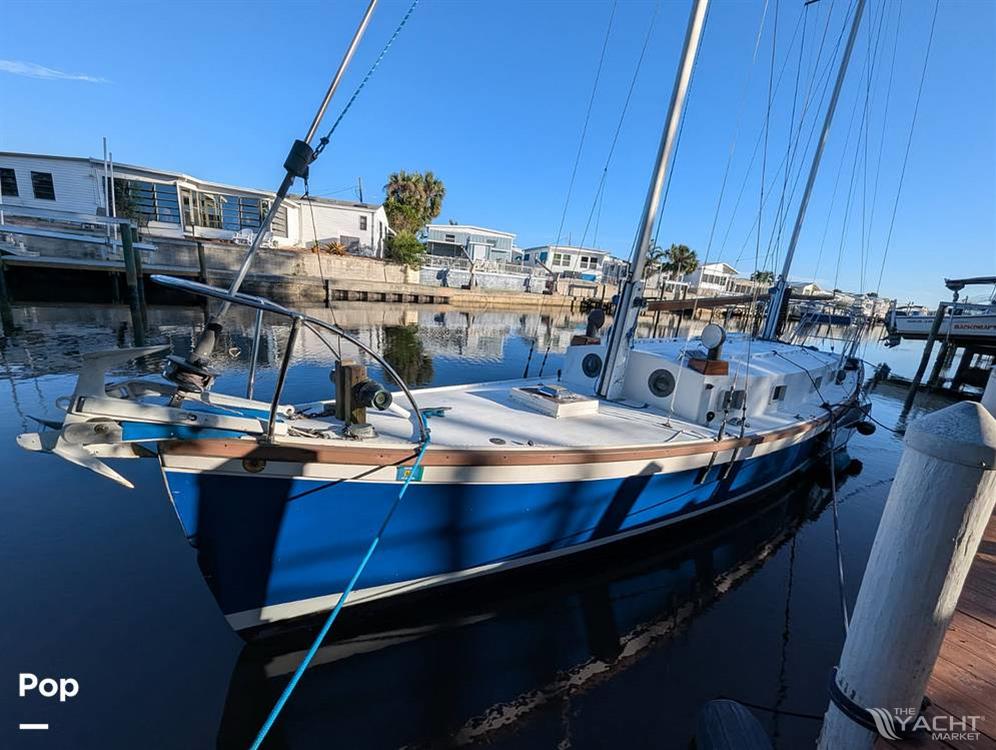 Herreshoff Meadowlark 37 - 1978 Herreshoff Meadowlark 37 - Photo #1