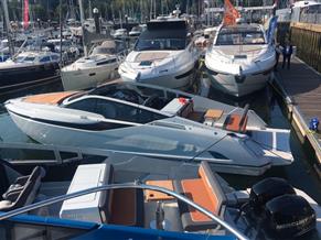 Fairline F Line 33