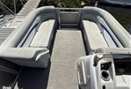 Bennington S22 - Twin Bow Bench Seats/lounges