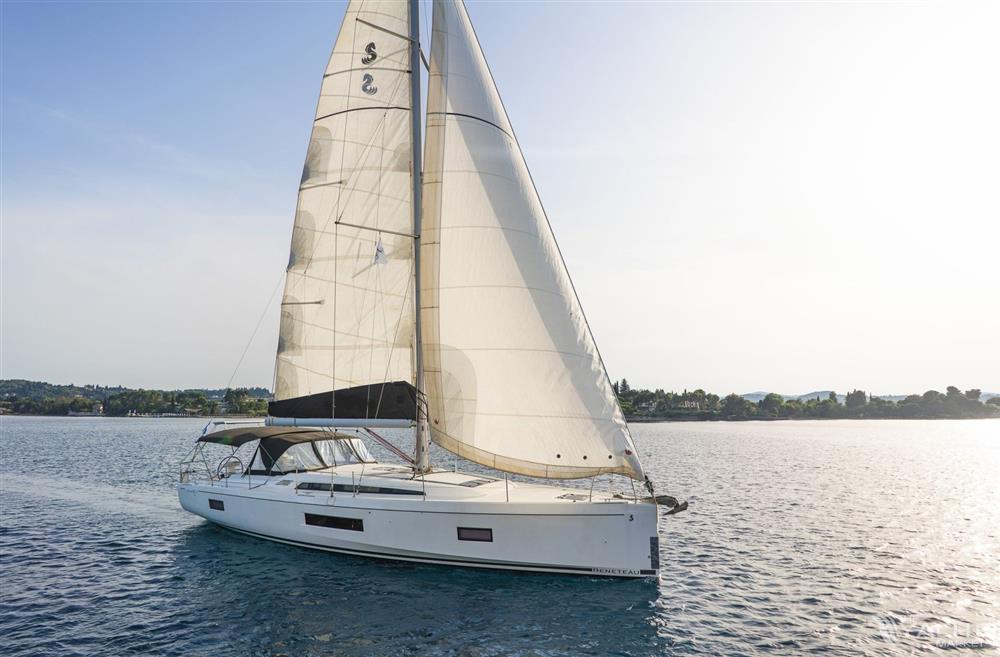 BENETEAU OCEANIS 51.1